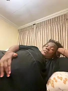 xXXSexyamazon from StripChat